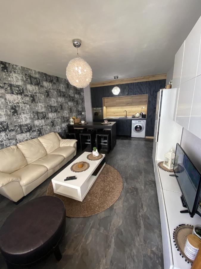Lovely Cozy Apartment Sofia Bagian luar foto